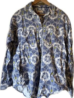 Pilcro Blue and White Printed Button-Up Shirt with Lime Accents